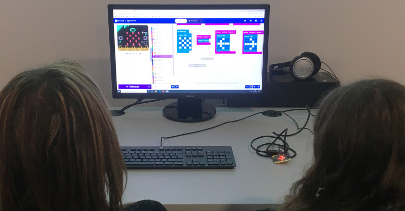 Atelier : Mini-jeux sur carte programmable